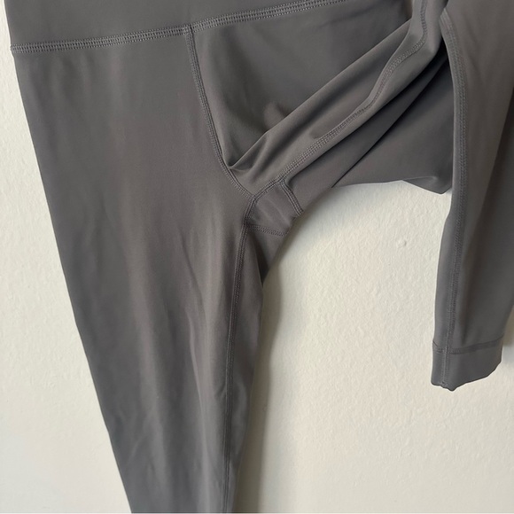 Set Active Luxeform High-Waisted Gray Leggings XS - Picture 4 of 10